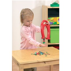 Shaw Magnet Giant Horseshoe Red  